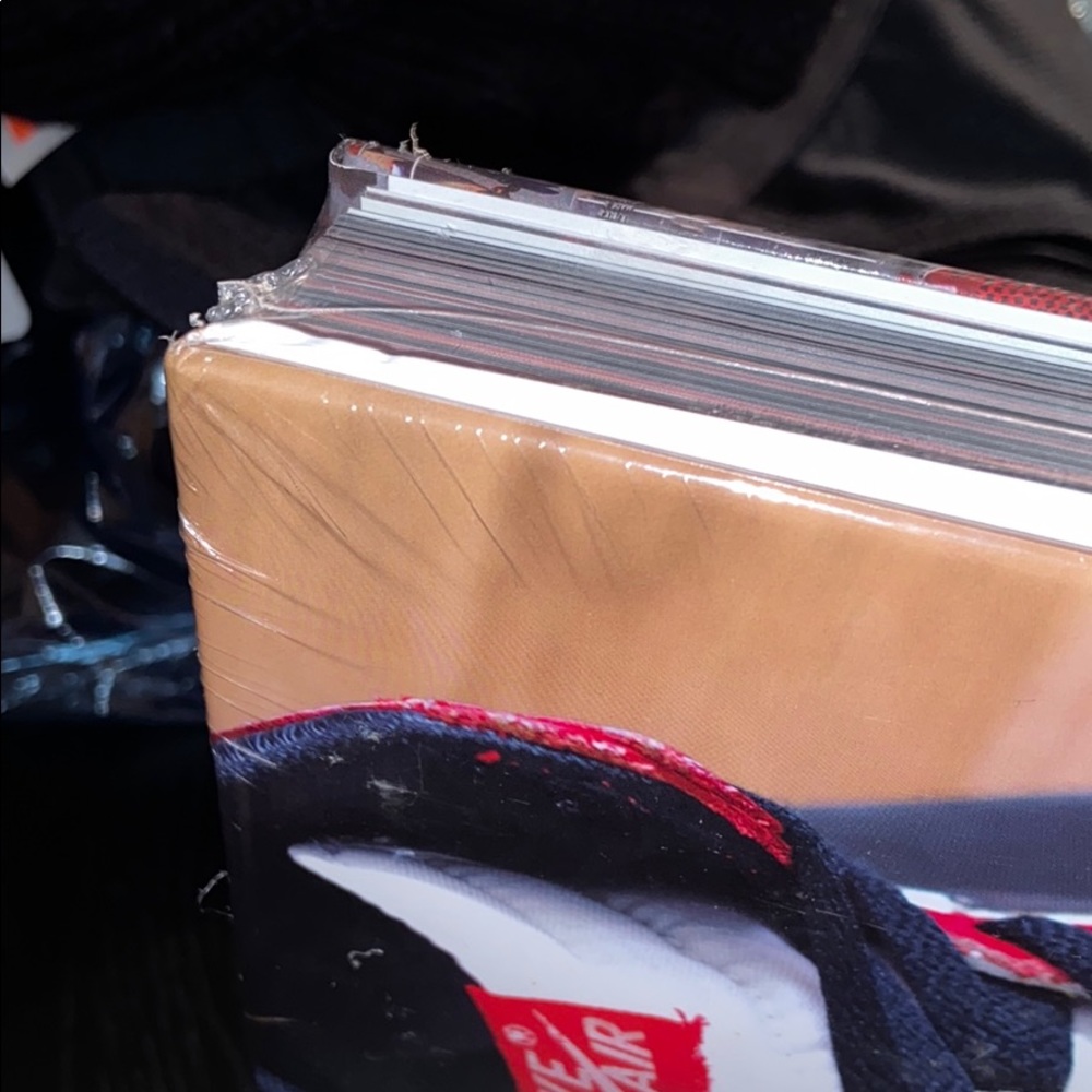 The encyclopedia of air Jordans - Picture 5 of 5